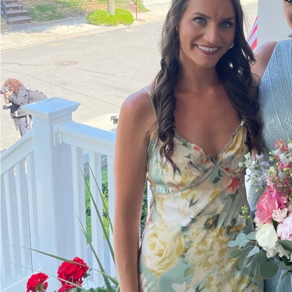 Hello Molly Floral Midi Dress Worn Once XS - Picture 2 of 4